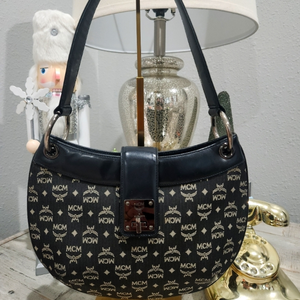 MCM visetos hobo bag